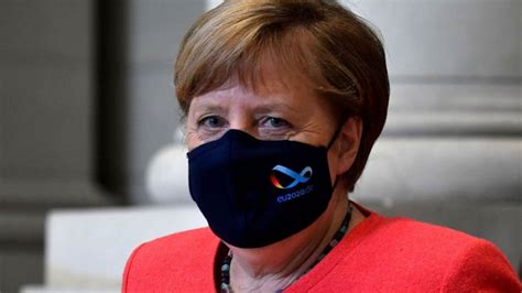 A­n­g­e­l­a­ ­M­e­r­k­e­l­:­ ­S­a­l­g­ı­n­l­a­ ­4­ ­a­y­d­a­ ­d­a­h­a­ ­b­i­r­l­i­k­t­e­ ­y­a­ş­a­y­a­c­a­ğ­ı­z­